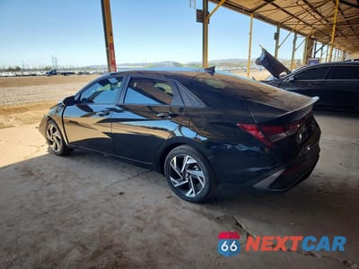 Drugie zdjęcie samochodu z przodu: 2025 HYUNDAI ELANTRA SEL SPORT VIN:KMHLM4DG3SU018970 - miniatura
