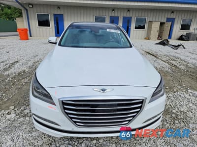 Piąte zdjęcie samochodu w środku: 2017 GENESIS G80 ULTIMATE VIN:KMHGN4JF5HU173393 - miniatura