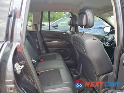Zdjęcie 11 z 13 samochodu: 2014 JEEP COMPASS LATITUDE VIN:1C4NJCEB3ED856830 - miniatura