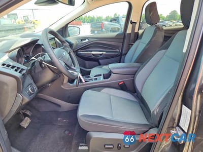 Zdjęcie 7 z 13 samochodu: 2019 FORD ESCAPE SE VIN:1FMCU0GD7KUB62466 - miniatura