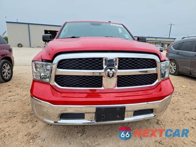 Piąte zdjęcie samochodu w środku: 2019 RAM 1500 CLASSIC TRADESMAN VIN:3C6JR6AG8KG502897 - miniatura