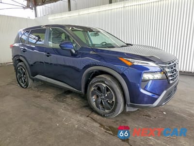 Czwarte zdjęcie samochodu z boku: 2025 NISSAN ROGUE SV VIN:JN8BT3BB4SW160435 - miniatura