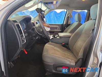 Zdjęcie 7 z 12 samochodu: 2016 RAM 1500 SLT VIN:1C6RR6GG1GS143371 - miniatura