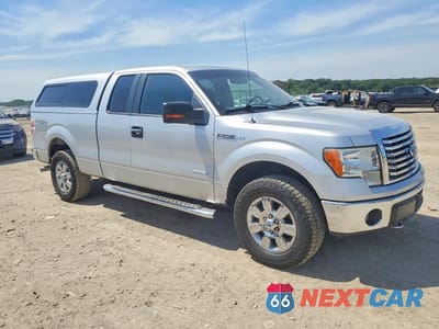 Czwarte zdjęcie samochodu z boku: 2011 FORD F150 SUPER CAB VIN:1FTFX1ET9BFC49881 - miniatura
