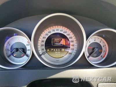 Zdjęcie 9 z 12 samochodu: 2012 MB C30 VIN:WDDGF8BB6CR229797 - miniatura