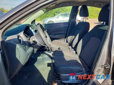 Zdjęcie 7 z 12 samochodu: 2017 NISSAN VERSA 1.6 SV VIN:3N1CN7AP3HL860978 - miniatura