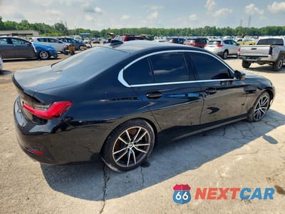 Trzecie zdjęcie samochodu z tyłu: 2021 BMW 330I VIN:3MW5R1J03M8B47342 - miniatura