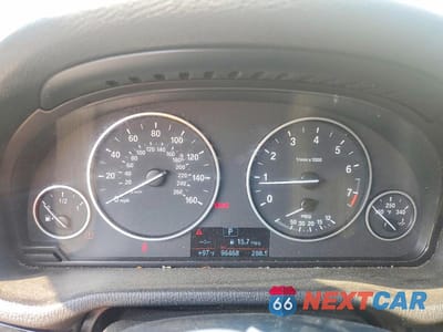 Zdjęcie 9 z 13 samochodu: 2017 BMW X3 SDRIVE28I VIN:5UXWZ7C3XH0X41412 - miniatura