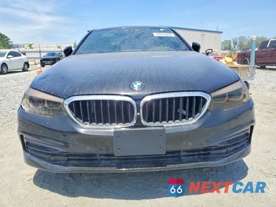 Piąte zdjęcie samochodu w środku: 2019 BMW 540 I VIN:WBAJE5C57KWA98793 - miniatura