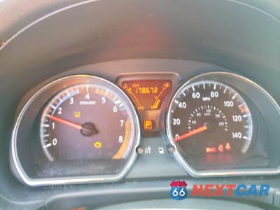 Zdjęcie 9 z 12 samochodu: 2015 NISSAN VERSA NOTE S PLUS VIN:3N1CE2CP0FL371371 - miniatura