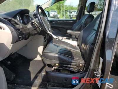 Zdjęcie 7 z 13 samochodu: 2013 CHRYSLER TOWN & COUNTRY VIN:2C4RC1BG4DR776268 - miniatura