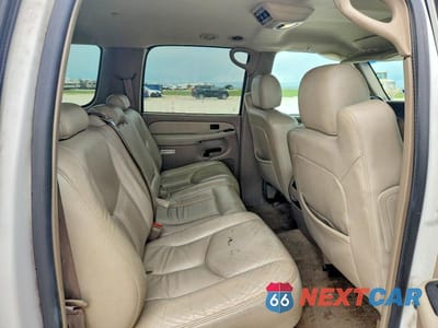 Zdjęcie 11 z 13 samochodu: 2003 CHEVROLET SUBURBAN C1500 VIN:3GNEC16Z73G208053 - miniatura