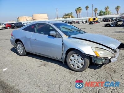 Czwarte zdjęcie samochodu z boku: 2004 HONDA ACCORD LX VIN:1HGCM72244A026630 - miniatura