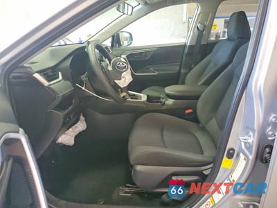 Zdjęcie 7 z 13 samochodu: 2019 TOYOTA RAV4 LE VIN:JTMG1RFV5KD514540 - miniatura
