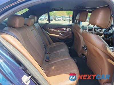 Zdjęcie 10 z 12 samochodu: 2017 MERCEDES-BENZ E 300 4MATIC VIN:WDDZF4KB0HA178868 - miniatura