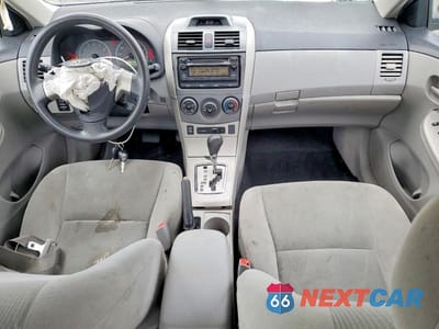 Zdjęcie 8 z 13 samochodu: 2012 TOYOTA COROLLA LE VIN:5YFBU4EE1CP010023 - miniatura