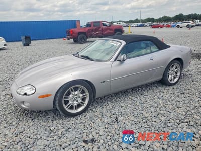 2001 JAGUAR XK8 SAJDA42C11NA22756 - główne zdjęcie licytacji z USA - miniatura