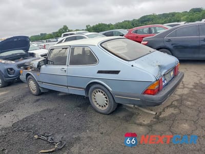 Drugie zdjęcie samochodu z przodu: 1988 SAAB 900 S VIN:YS3AK35D4J3021213 - miniatura