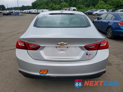 Zdjęcie 6 z 12 samochodu: 2017 CHEVROLET MALIBU LT VIN:1G1ZE5ST2HF274301 - miniatura