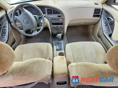 Zdjęcie 8 z 12 samochodu: 2003 HYUNDAI ELANTRA GLS VIN:KMHDN45D83U473840 - miniatura