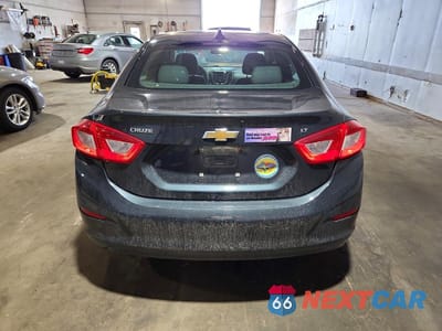 Zdjęcie 6 z 12 samochodu: 2017 CHEVROLET CRUZE LT VIN:1G1BE5SM5H7244858 - miniatura