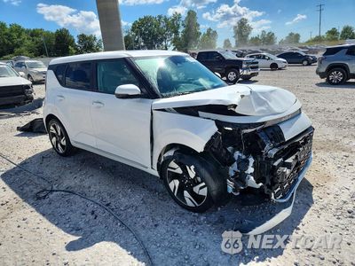Czwarte zdjęcie samochodu z boku: 2024 KIA SOUL GT LINE VIN:KNDJ53AU5R7897278 - miniatura