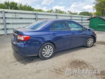 Trzecie zdjęcie samochodu z tyłu: 2013 TOYOTA COROLLA LE VIN:5YFBU4EE0DP208304 - miniatura
