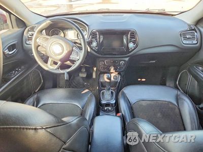 Zdjęcie 8 z 14 samochodu: 2021 JEEP COMPASS LATITUDE VIN:3C4NJCBB5MT571494 - miniatura