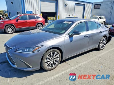 2019 LEXUS ES 300H JTHB21B16K2040152 - główne zdjęcie licytacji z USA - miniatura