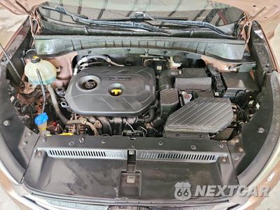 Zdjęcie 12 z 13 samochodu: 2017 HYUNDAI TUCSON SE VIN:KM8J3CA40HU444994 - miniatura