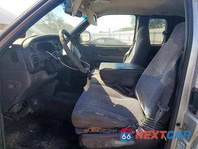 Zdjęcie 7 z 12 samochodu: 2001 DODGE RAM 1500 VIN:3B7HC13Y51G802381 - miniatura