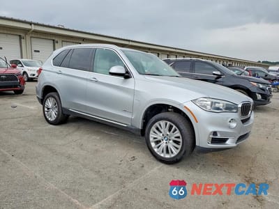 Czwarte zdjęcie samochodu z boku: 2016 BMW X5 XDR40E VIN:5UXKT0C56G0F74816 - miniatura