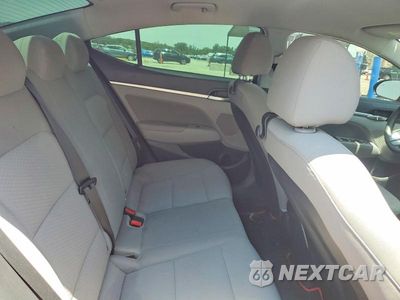 Zdjęcie 10 z 13 samochodu: 2020 HYUNDAI ELANTRA SEL VIN:5NPD84LF3LH536630 - miniatura