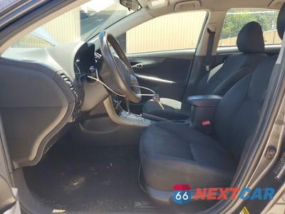 Zdjęcie 7 z 12 samochodu: 2012 TOYOTA COROLLA S VIN:2T1BU4EE4CC786372 - miniatura