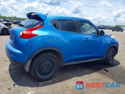 Trzecie zdjęcie samochodu z tyłu: 2011 NISSAN JUKE S VIN:JN8AF5MR7BT010426 - miniatura