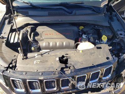 Zdjęcie 12 z 13 samochodu: 2018 JEEP COMPASS LIMITED VIN:3C4NJCCB2JT205115 - miniatura