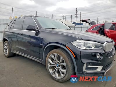 Czwarte zdjęcie samochodu z boku: 2018 BMW X5 SDRIVE35I VIN:5UXKR2C50J0Z21412 - miniatura