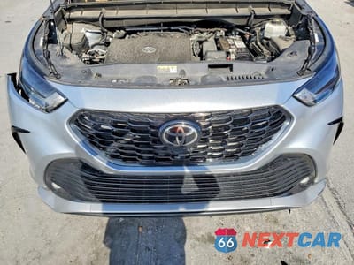 Zdjęcie 12 z 13 samochodu: 2022 TOYOTA HIGHLANDER XSE VIN:5TDJZRBHXNS170047 - miniatura