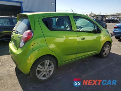 Trzecie zdjęcie samochodu z tyłu: 2014 CHEVROLET SPARK 1LT VIN:KL8CD6S97EC584007 - miniatura