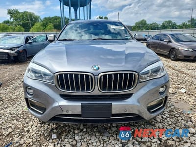 Piąte zdjęcie samochodu w środku: 2018 BMW X6 XDRIVE35I VIN:5UXKU2C50J0Z61553 - miniatura