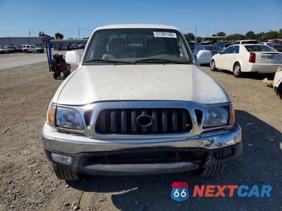Piąte zdjęcie samochodu w środku: 2002 TOYOTA TACOMA DOUBLE CAB PRERUNNER VIN:5TEGN92N42Z037424 - miniatura