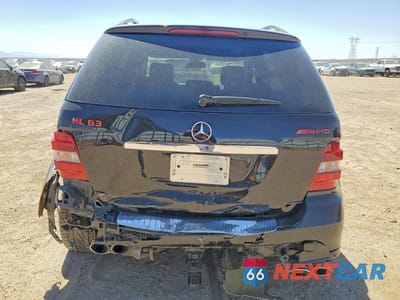 Zdjęcie 6 z 12 samochodu: 2007 MERCEDES-BENZ ML 63 AMG VIN:4JGBB77EX7A210487 - miniatura