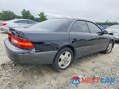 Trzecie zdjęcie samochodu z tyłu: 2001 LEXUS ES 300 VIN:JT8BF28G310319882 - miniatura