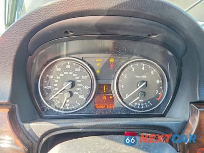 Zdjęcie 9 z 12 samochodu: 2011 BMW 328 VIN:WBAPH5G59BNN59443 - miniatura