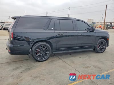 Trzecie zdjęcie samochodu z tyłu: 2021 CADILLAC ESCALADE ESV SPORT PLATINUM VIN:1GYS4RKL4MR478362 - miniatura