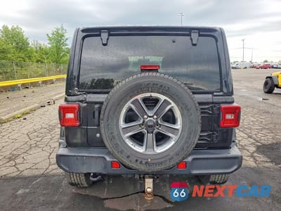 Zdjęcie 6 z 13 samochodu: 2018 JEEP WRANGLER UNLIMITED SAHARA VIN:1C4HJXEN3JW302393 - miniatura