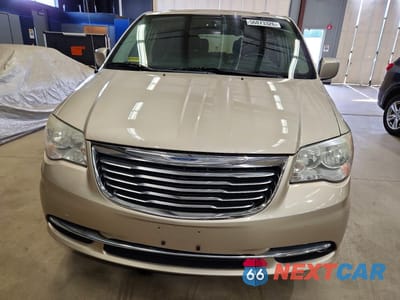 Piąte zdjęcie samochodu w środku: 2014 CHRYSLER TOWN & COUNTRY TOURING VIN:2C4RC1BG3ER404356 - miniatura