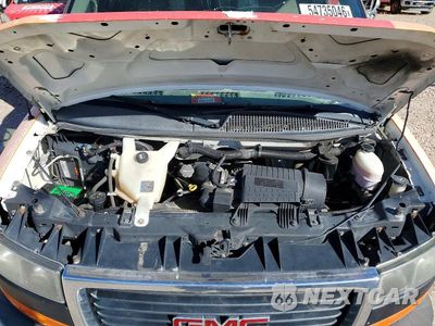 Zdjęcie 12 z 13 samochodu: 2015 GMC SAVANA CUT - BOX TRUCK VIN:1GD373CG3F1131442 - miniatura
