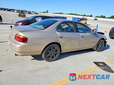Trzecie zdjęcie samochodu z tyłu: 2000 ACURA 3.2TL VIN:19UUA5662YA046797 - miniatura