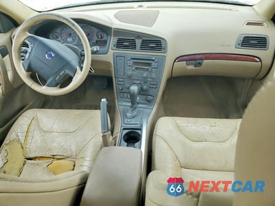 Zdjęcie 8 z 13 samochodu: 2002 VOLVO V70 XC VIN:YV1SZ58D321080095 - miniatura